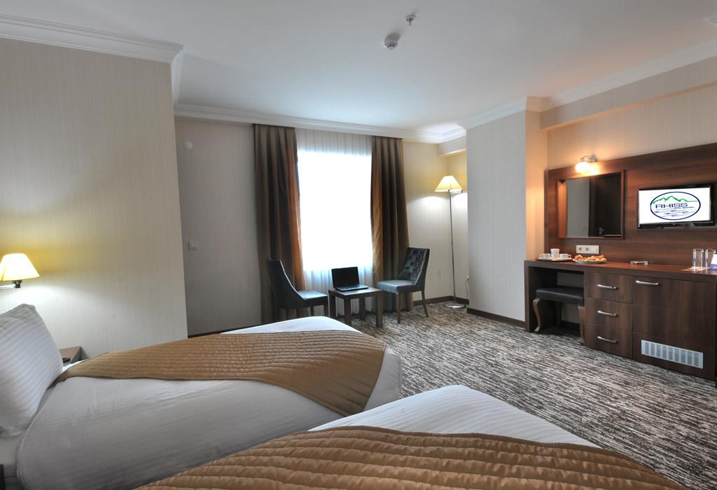 Rhiss Hotel Bostanci Istambul Exterior foto