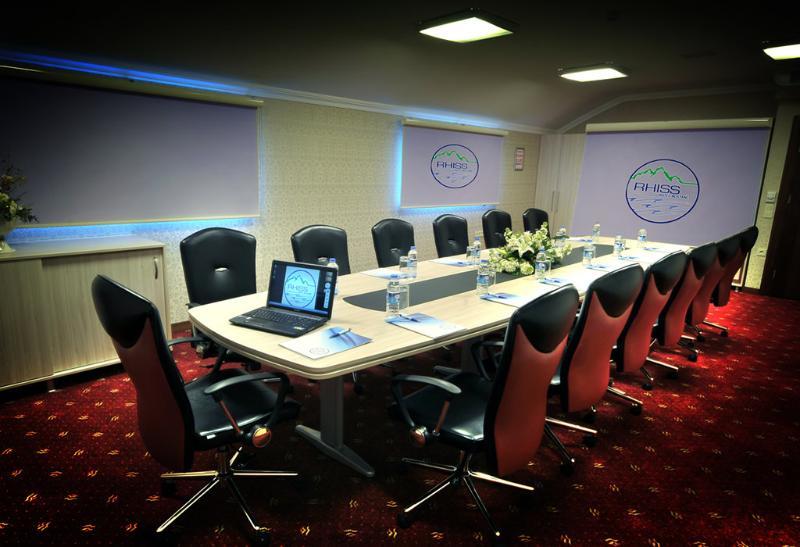Rhiss Hotel Bostanci Istambul Exterior foto